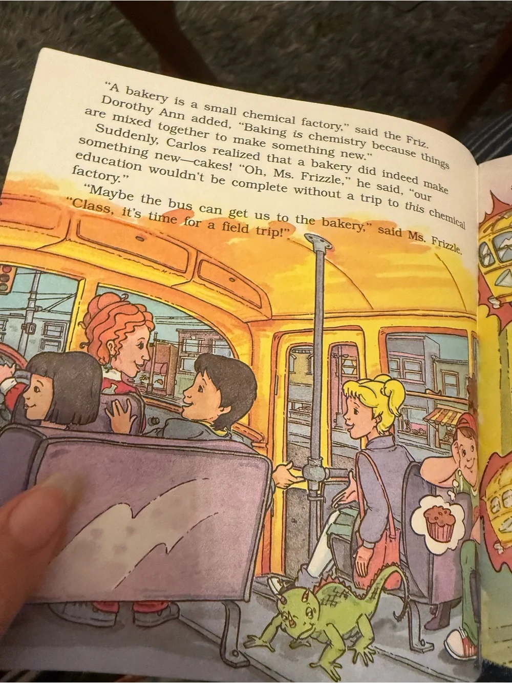 Scholastic The Magic School Bus Kids Paperback Book